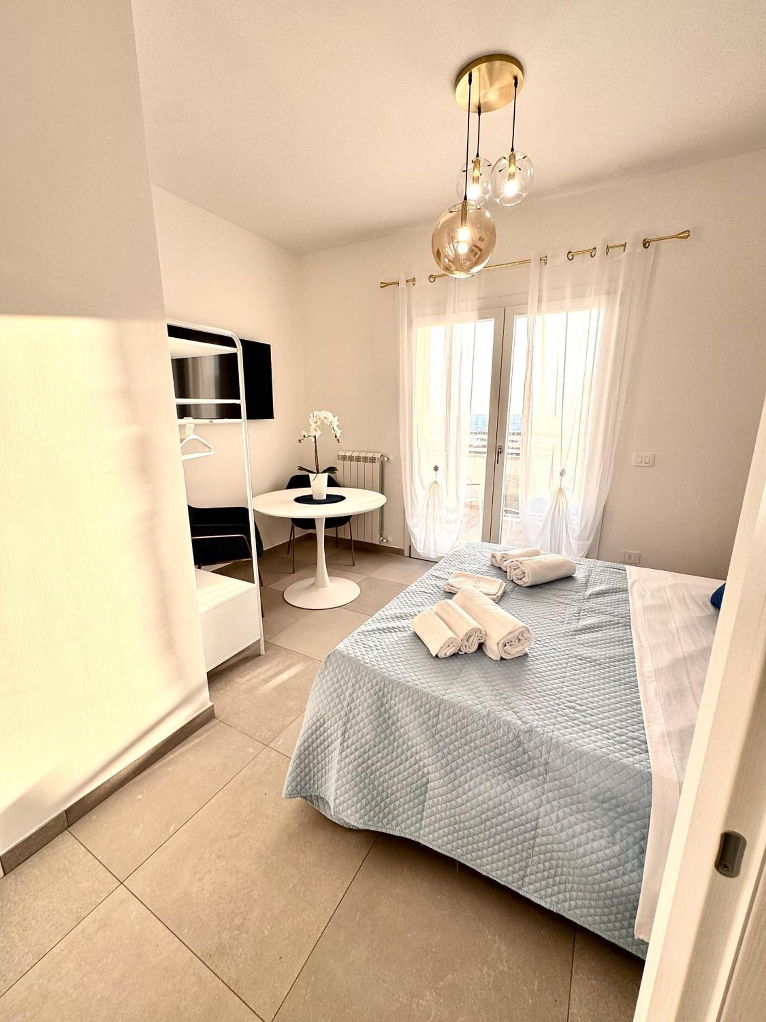 Suites Dreams Fiumicino Mare エクステリア 写真
