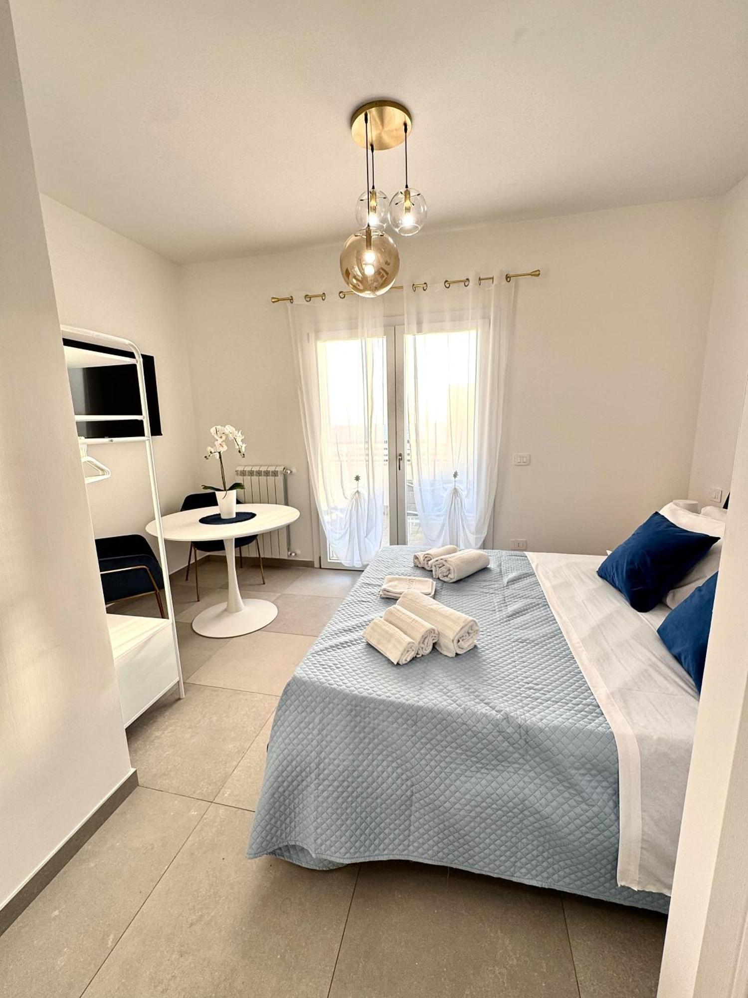 Suites Dreams Fiumicino Mare エクステリア 写真