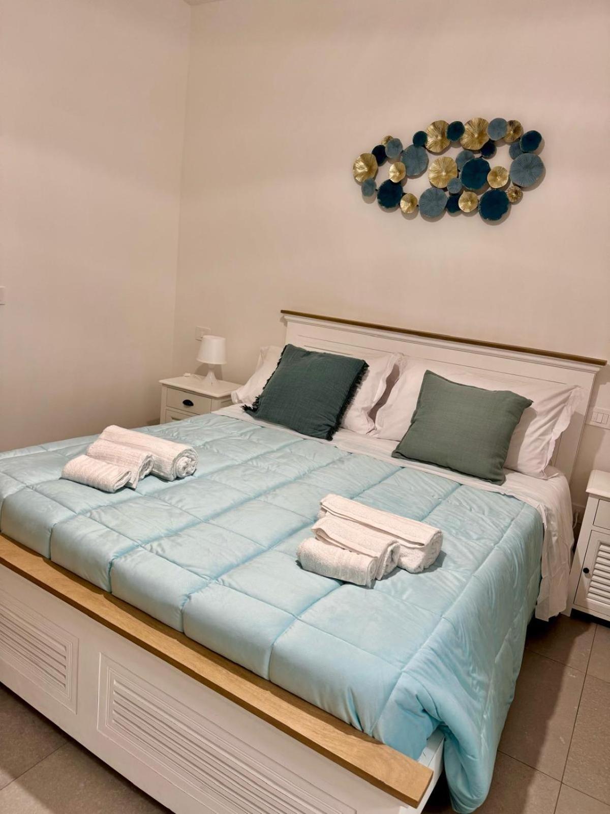 Suites Dreams Fiumicino Mare エクステリア 写真